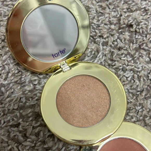 Tarte Cheek Wardrobe 9 ways to shine - Picture 3 of 8